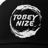 Cap Regular · TOBEY NIZE – Nahaufnahme